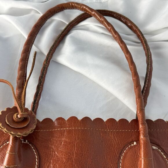 Patricia Nash Leather Handbag Tooled Brown Leather 17x12.5 Cavo Tote Excellent - Picture 4 of 9